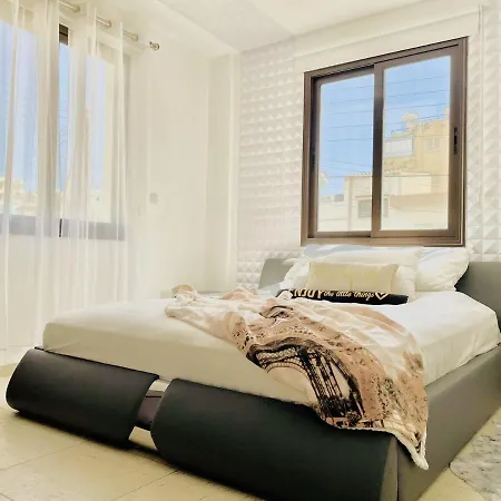 Tbd Luxury * Larnaca